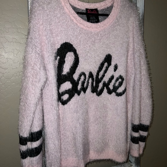 Barbie Graphic Baby Pink Eyelash Fur Crew Neck Sweater Forever 21 - Picture 2 of 11